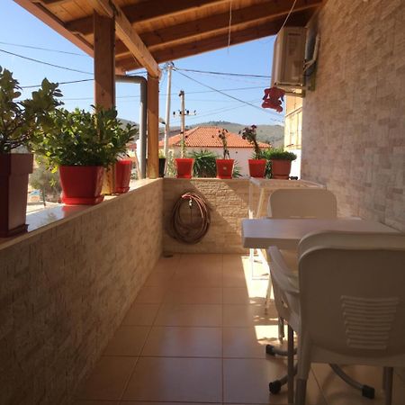Guesthouse Flamur Ksamil Esterno foto