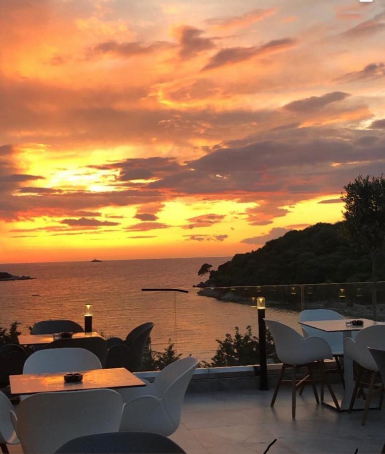 Guesthouse Flamur Ksamil Esterno foto