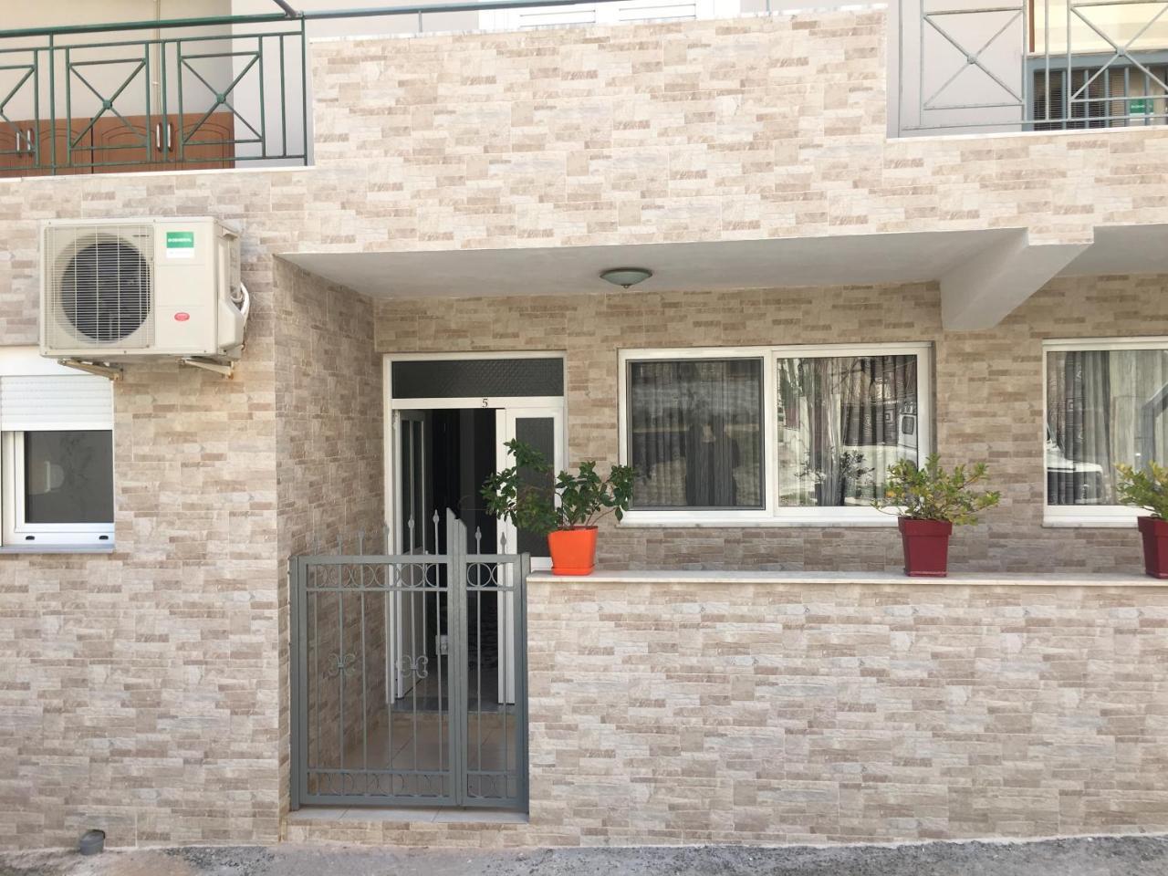 Guesthouse Flamur Ksamil Esterno foto